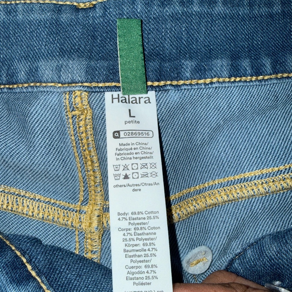 HALARA Medium Blue Wide Leg Jeans with Gold Stitching